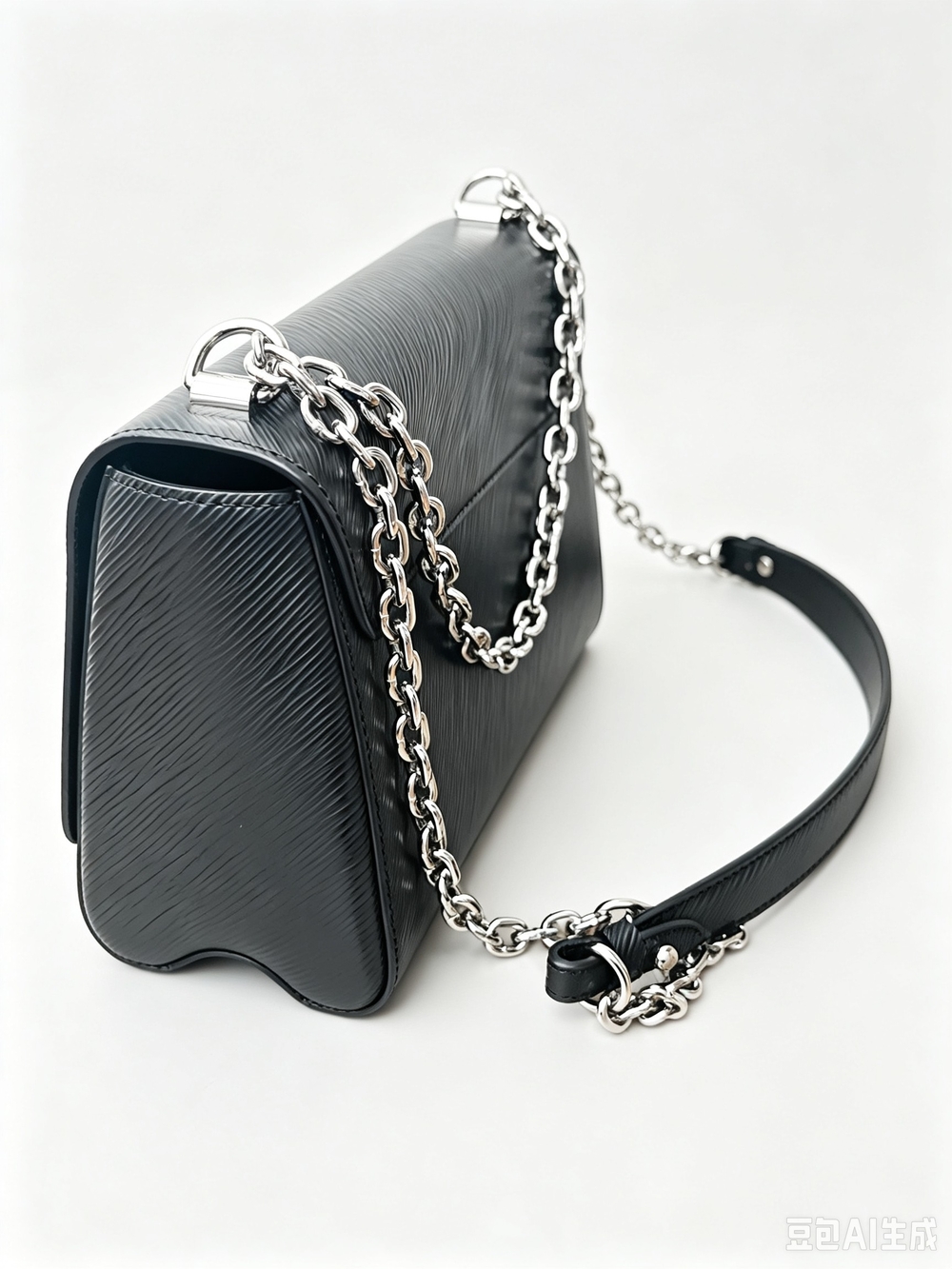 Louis Vuitton Epi Twist Shoulder Bag MM - Picture 6 of 13